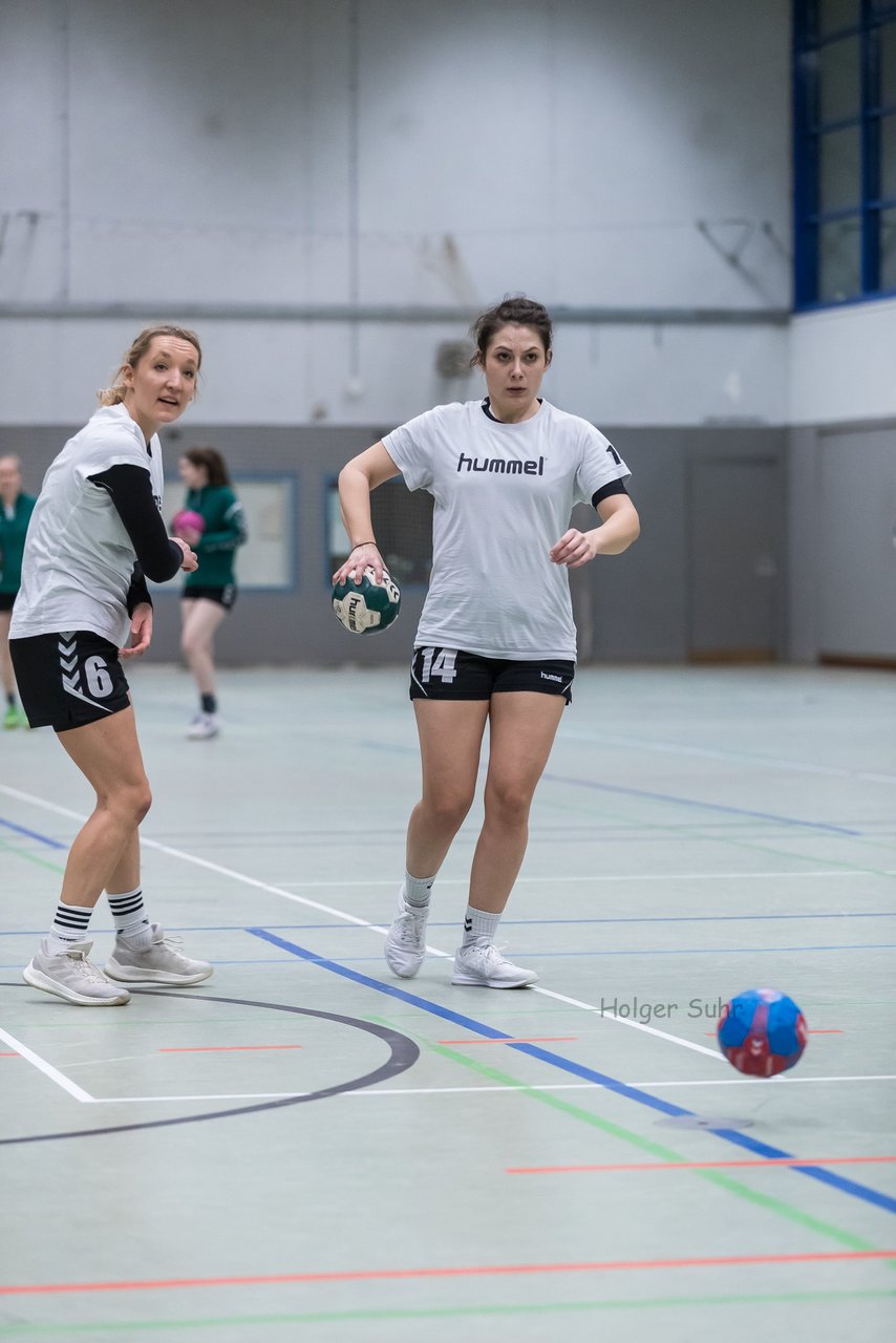 Bild 29 - Frauen ETV 3 - NieWa 3 : Ergebnis: 25:20